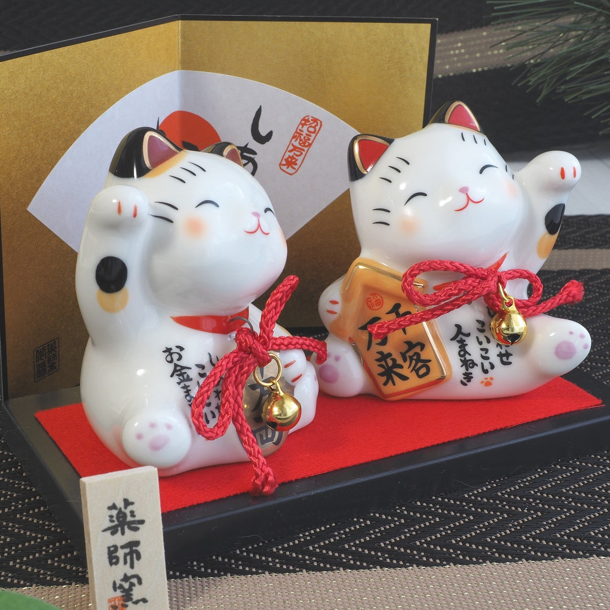 Maneki Neko Japanese Lucky Cat Pair – Wealth & Welcome | Yakushigama