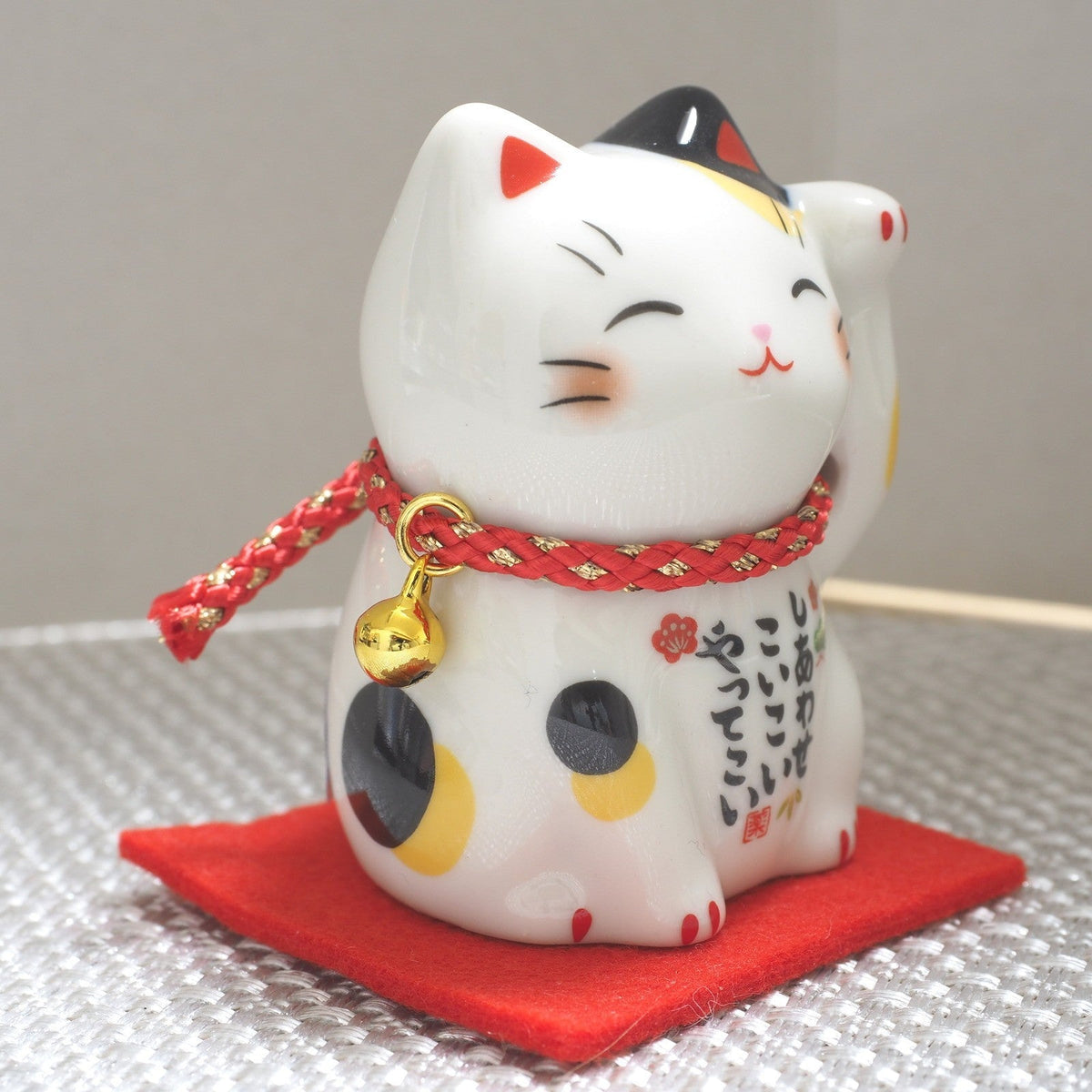 Set of 4 Japanese Lucky Cats – Calico, Brown Calico, Tuxedo & Orange Tabby | Yakushigama