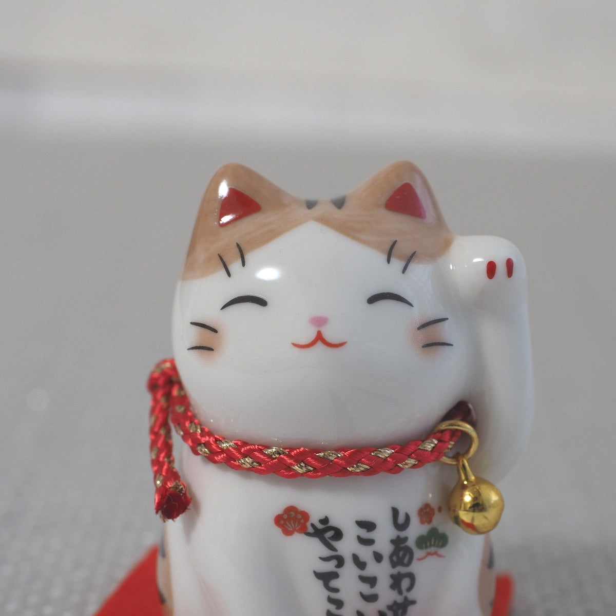 Japanese Lucky Cat Figurine – Orange Tabby Maneki Neko | Yakushigama