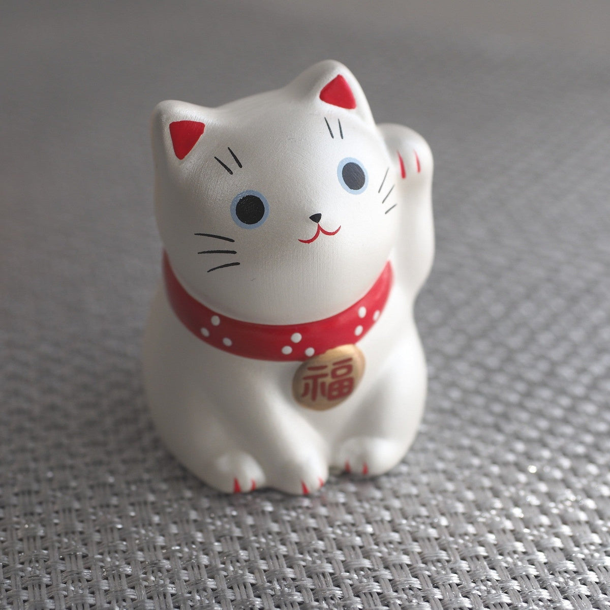 Mini Japanese Lucky Cat Pair – Black & Silver Maneki Neko | Yakushigama