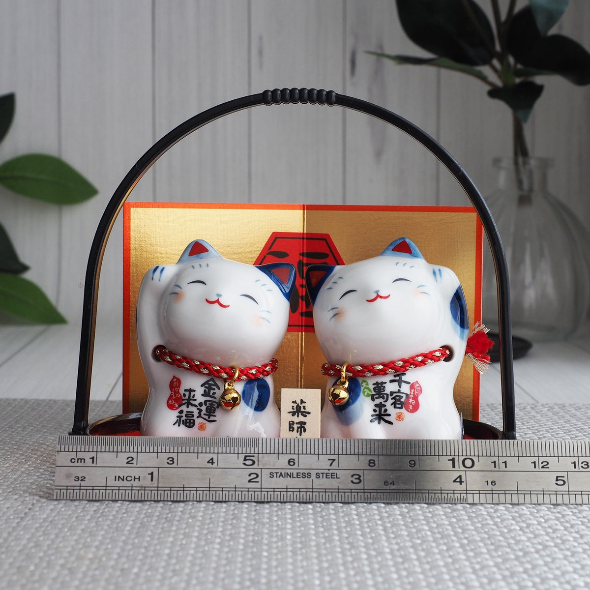 Blue & White Lucky Cat Pair (Maneki Neko) – Inviting Prosperity & Welcoming People | Yakushigama