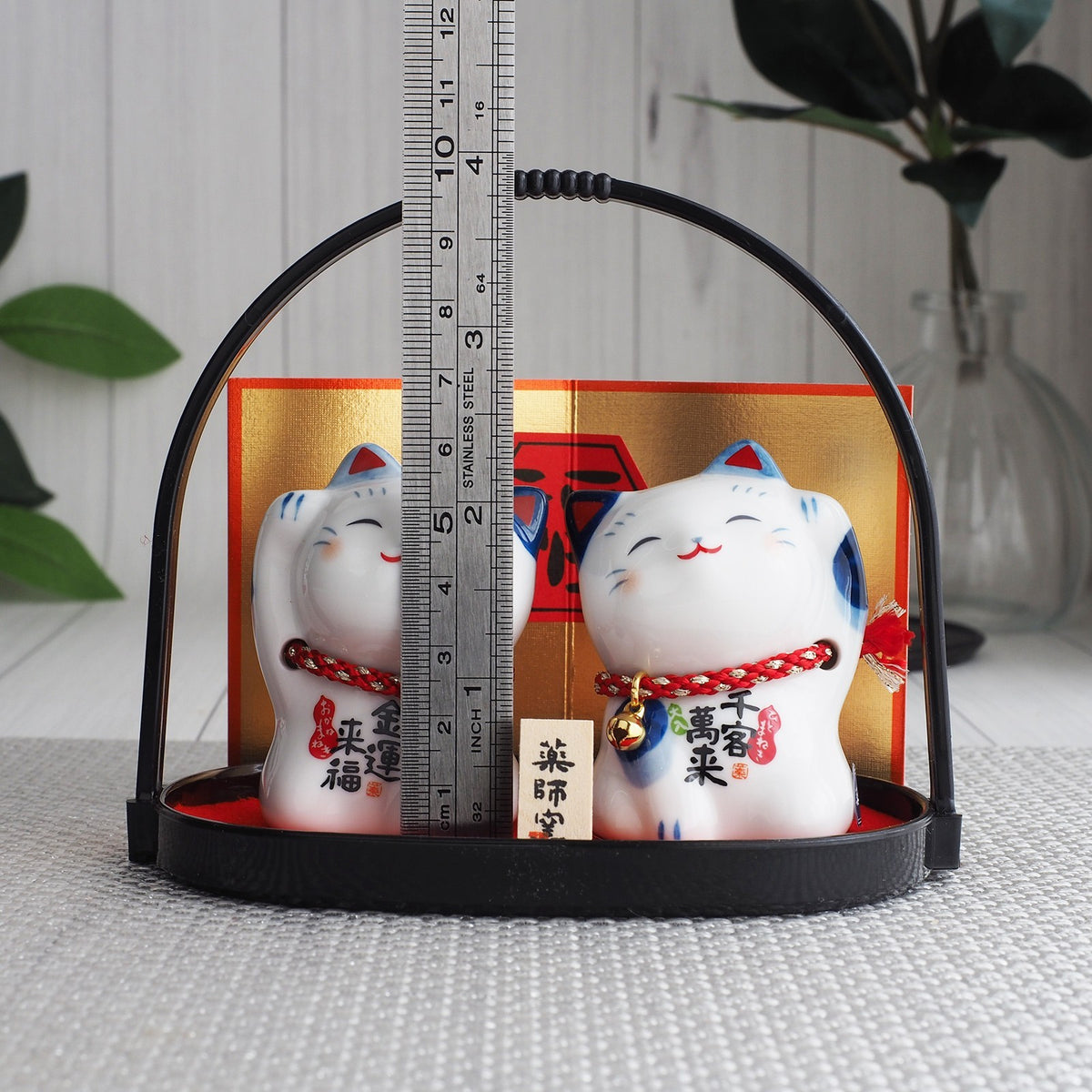 Blue & White Lucky Cat Pair (Maneki Neko) – Inviting Prosperity & Welcoming People | Yakushigama