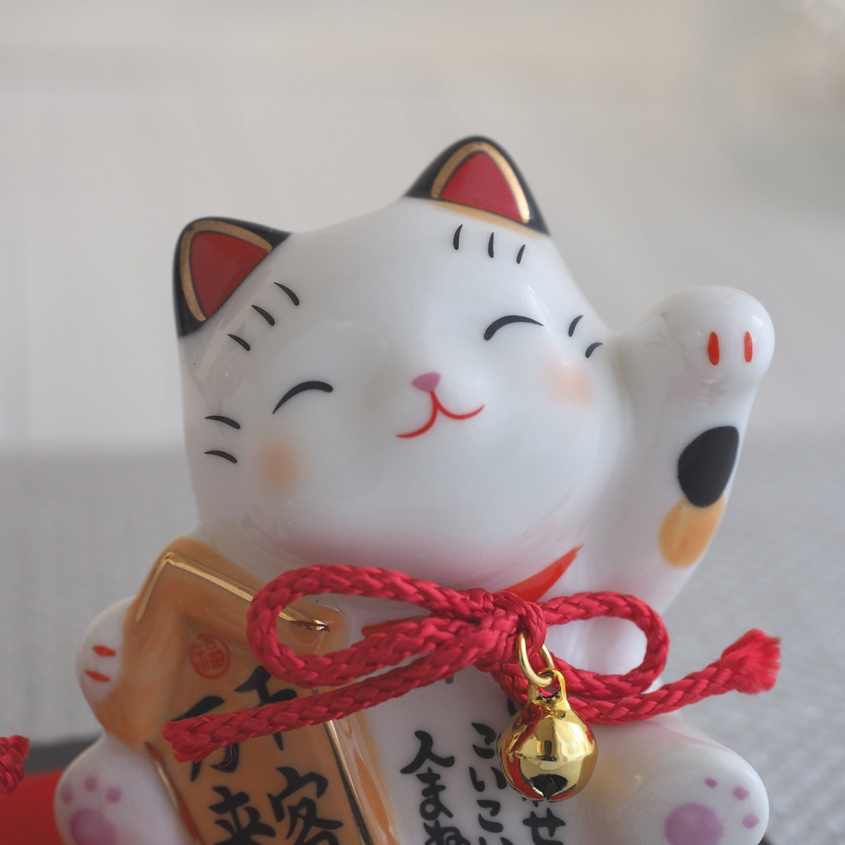 Maneki Neko Japanese Lucky Cat Pair – Wealth & Welcome | Yakushigama