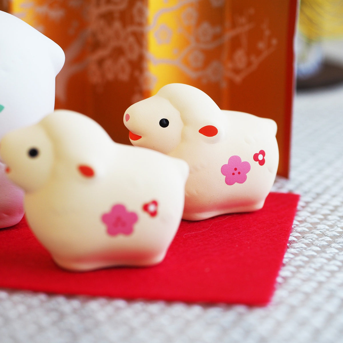 Parent Sheep and Two Lambs Zodiac Figurine Set with Plum Blossoms | Yakushigama 2027