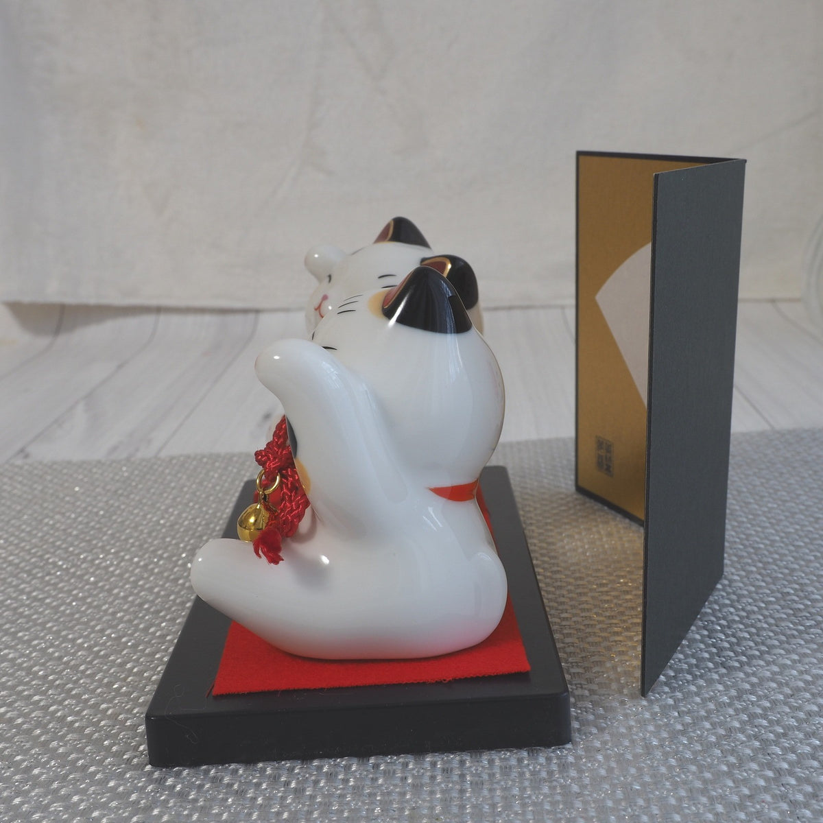 Maneki Neko Japanese Lucky Cat Pair – Wealth & Welcome | Yakushigama
