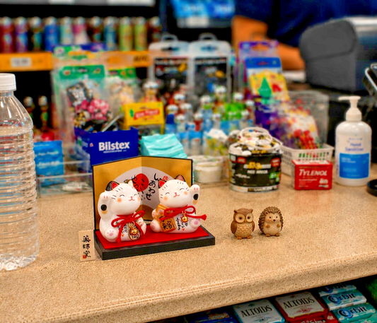Maneki Neko Japanese Lucky Cat Pair – Wealth & Welcome | Yakushigama