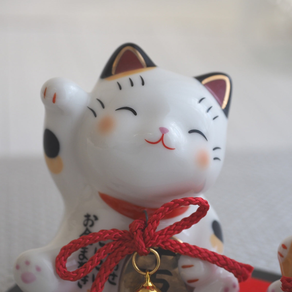 Maneki Neko Japanese Lucky Cat Pair – Wealth & Welcome | Yakushigama