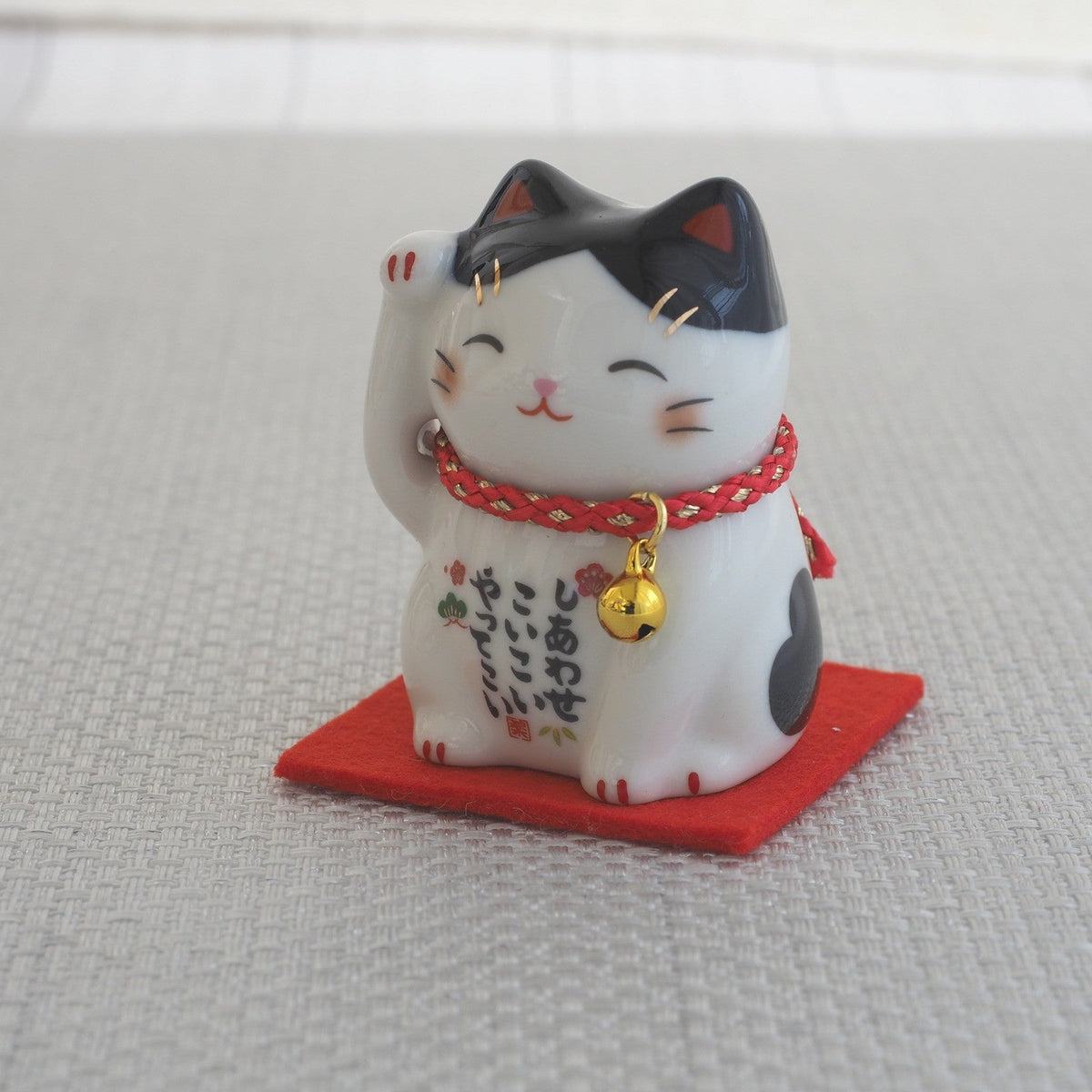 Set of 4 Japanese Lucky Cats – Calico, Brown Calico, Tuxedo & Orange Tabby | Yakushigama