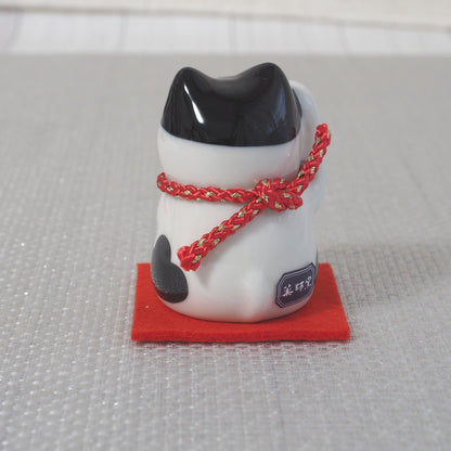 Japanese Lucky Cat Pair – Tuxedo & Orange Tabby Maneki Neko | Yakushigama