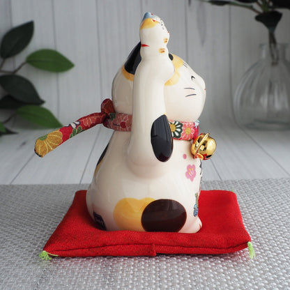 Great Fortune Japanese Lucky Cat Figurine with Lucky Mallet – 5 in Maneki Neko | Yakushigama