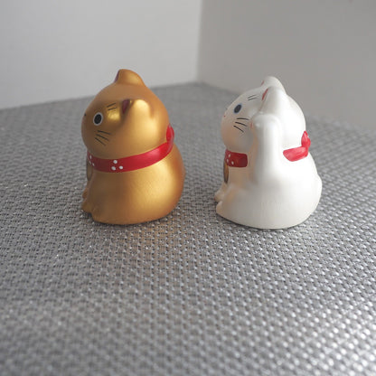 Mini Japanese Lucky Cat Pair – Gold & Silver Maneki Neko | Yakushigama