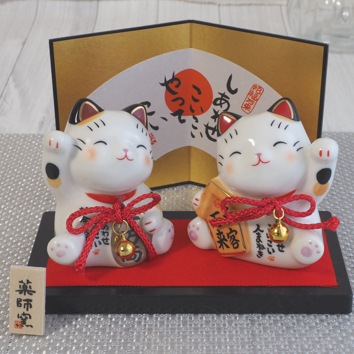 Maneki Neko Japanese Lucky Cat Pair – Wealth & Welcome | Yakushigama