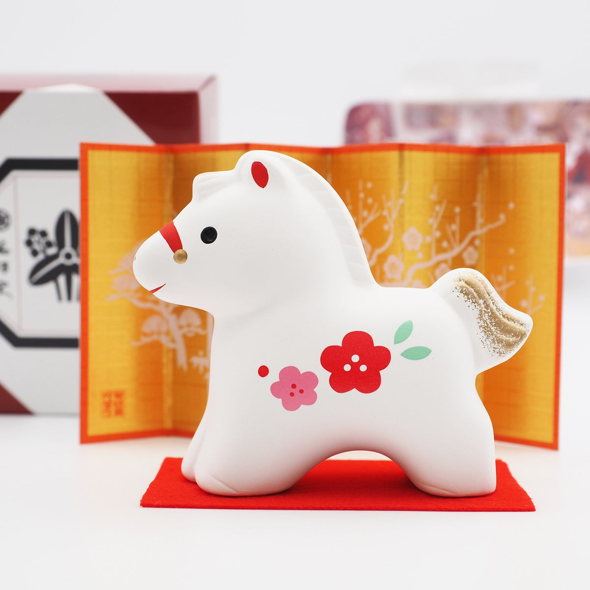 Red Plum Horse Zodiac Figurine with Display Screen | Yakushigama 2026 Zodiac