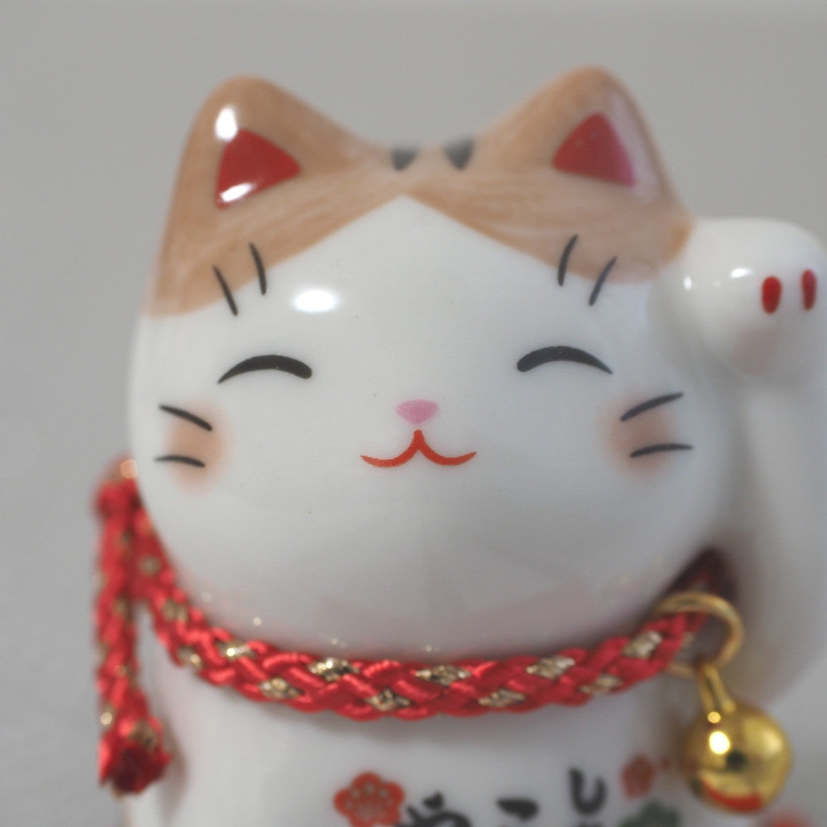 Japanese Lucky Cat Figurine – Orange Tabby Maneki Neko | Yakushigama