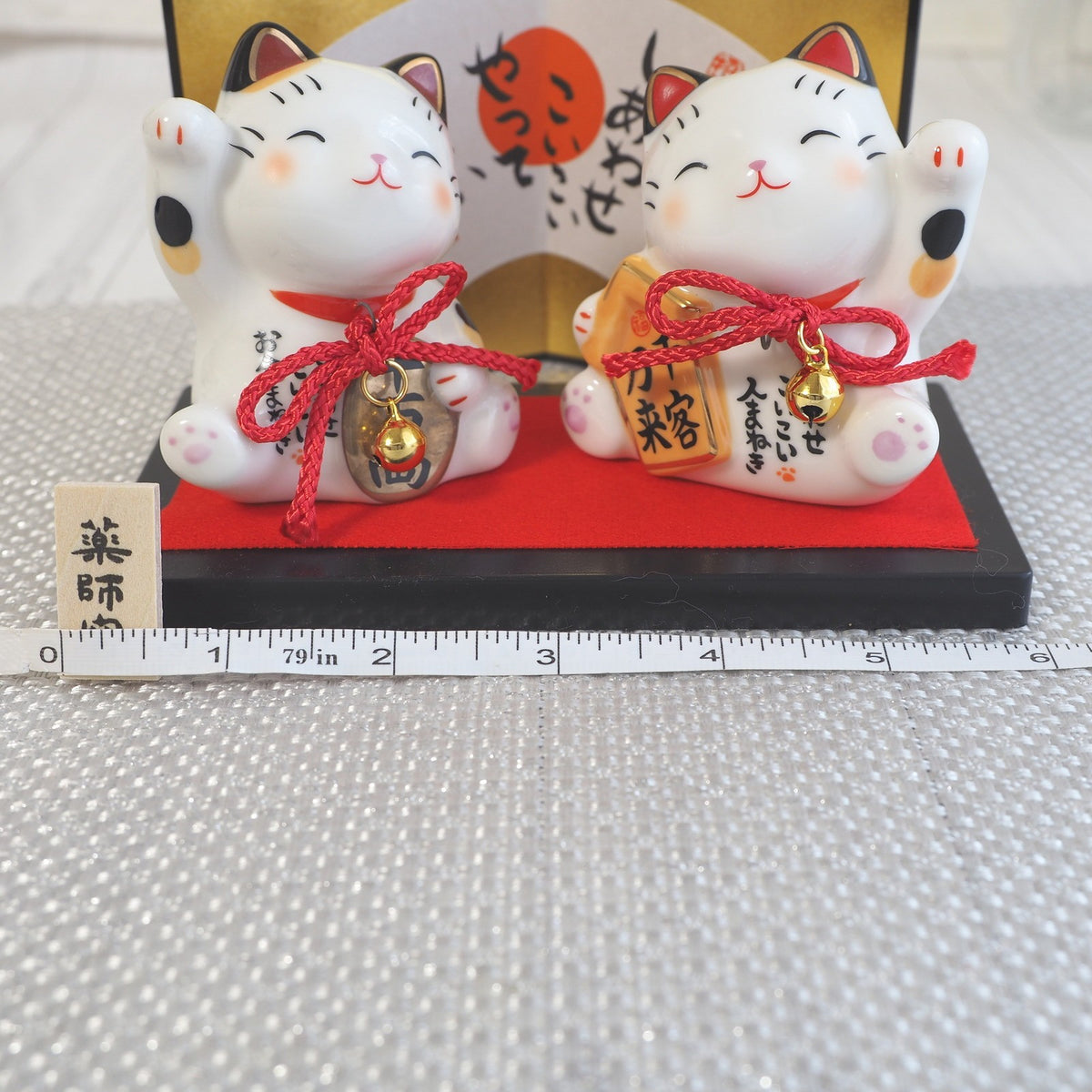 Maneki Neko Japanese Lucky Cat Pair – Wealth & Welcome | Yakushigama