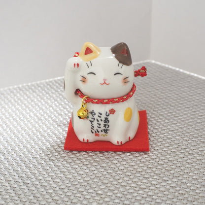 Set of 4 Japanese Lucky Cats – Calico, Brown Calico, Tuxedo & Orange Tabby | Yakushigama