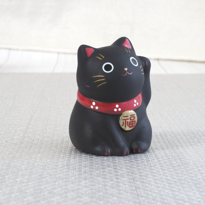 Mini Japanese Lucky Cat Pair – White & Black Maneki Neko | Yakushigama