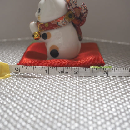 Mini Japanese Prayer Cat Figurine – Lucky Cat for Wishes | Yakushigama