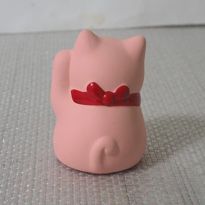Mini Japanese Lucky Cat Pair – White & Pink Maneki Neko | Yakushigama