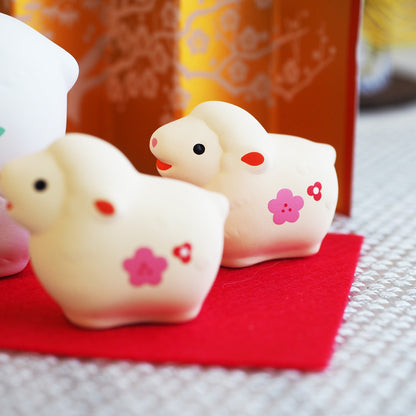Parent Sheep and Two Lambs Zodiac Figurine Set with Plum Blossoms | Yakushigama 2027