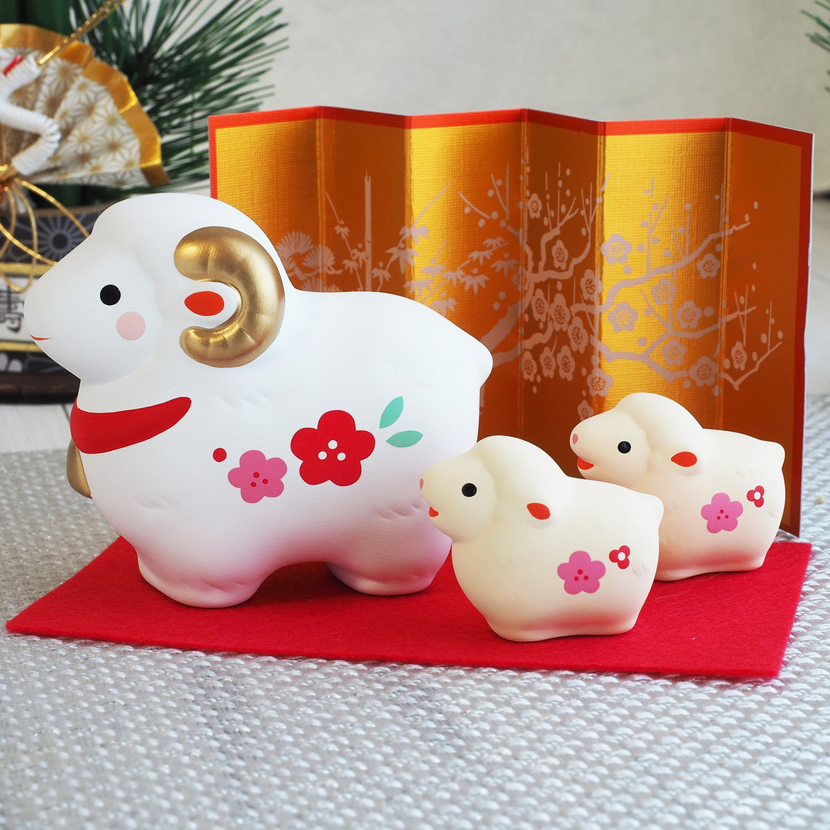 Parent Sheep and Two Lambs Zodiac Figurine Set with Plum Blossoms | Yakushigama 2027